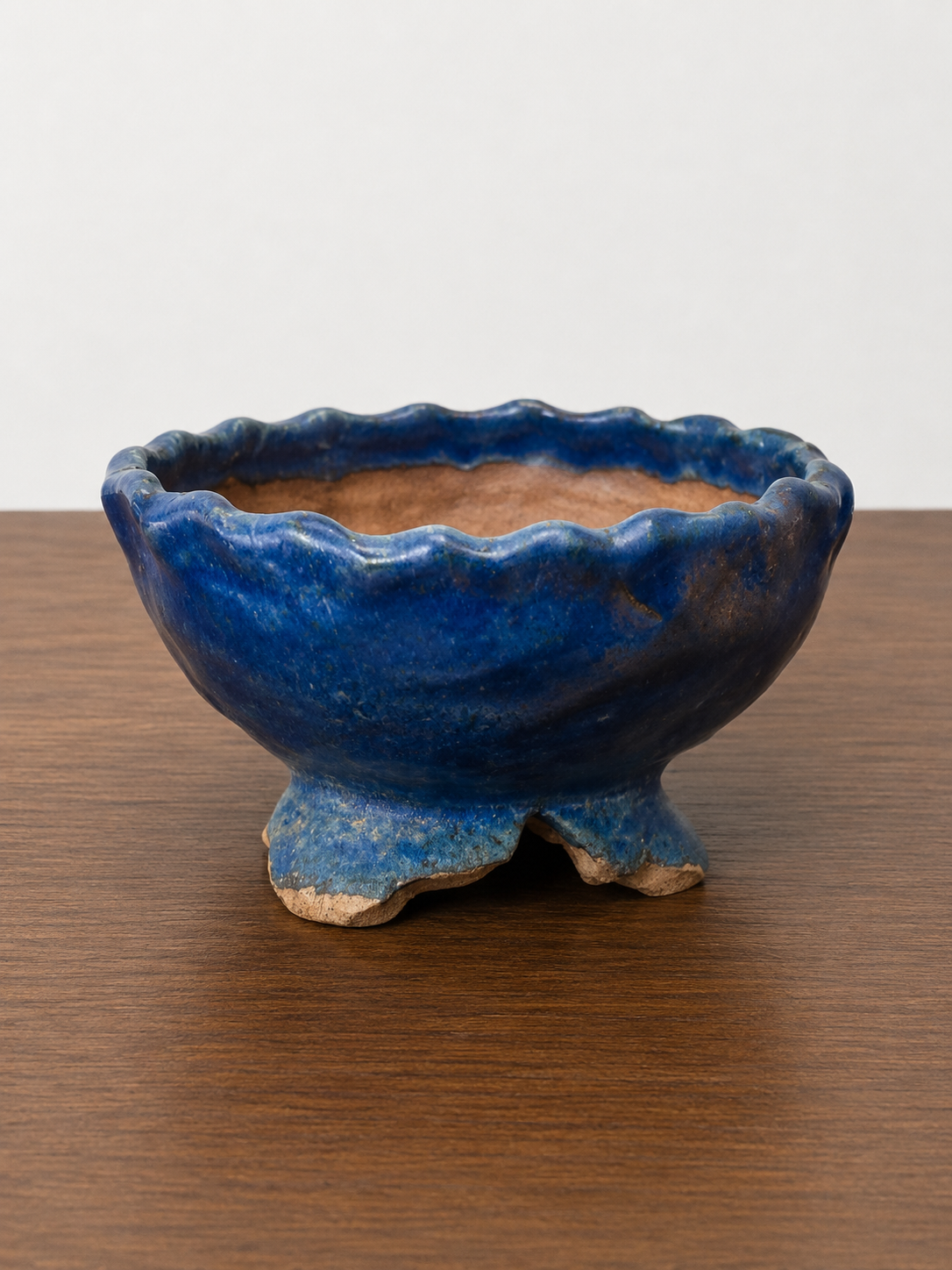 Japanese Cobalt Blue Round Bonsai Pot – Scalloped Rim